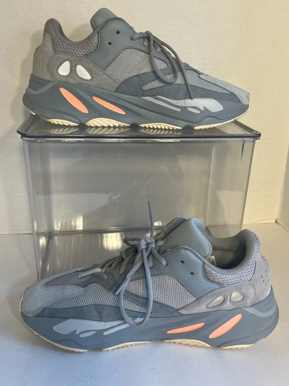 MEN'S 2019 ADIDAS YEEZY BOOST 700 RUNNING SNEAKERS (INERTIA) (SIZE 12) EXCELLENT